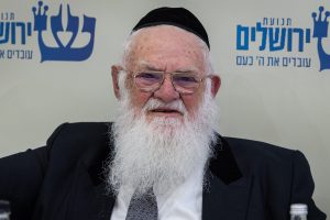 הרב בן ציון נשר צילם אלעד זגמן