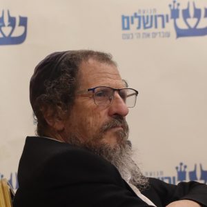 הרב אברהם כמון